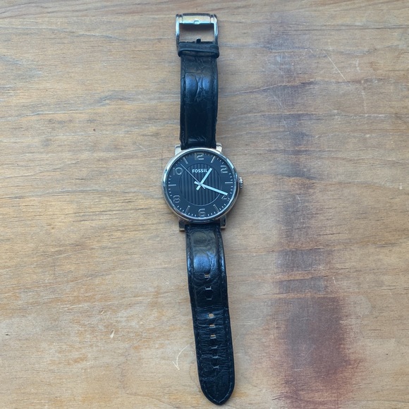 Fossil Watch - Picture 4 of 6